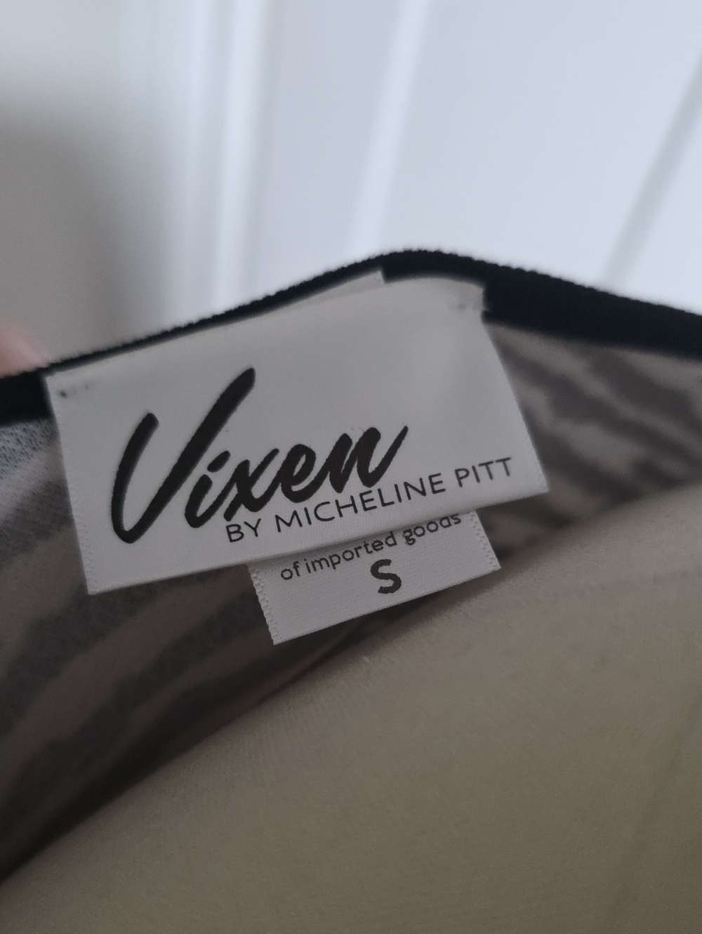 VIXEN by Micheline Pitt Wild Ways top in Zebra print sz S - Picture 2 of 3